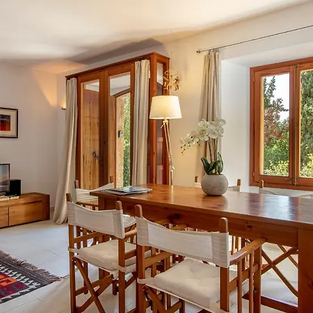 Townhouse Pilar Holiday home *